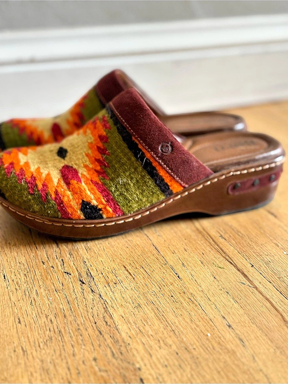 Born Women's Woven Geometric Mules in Green & Red - Picture 4 of 8